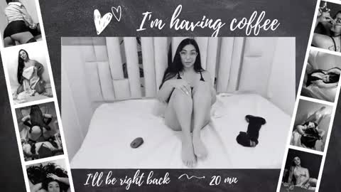 Snapshot of karla_hernandez chatting on October 9, 11:37 am Karla online show from October 9, 11:37 am