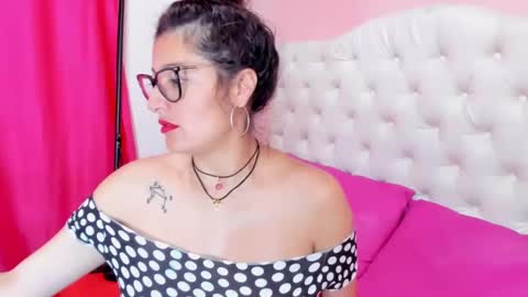 Snapshot of karla_lust1 chatting on October 9, 1:16 pm karla_lust1 online show from October 9, 1:16 pm