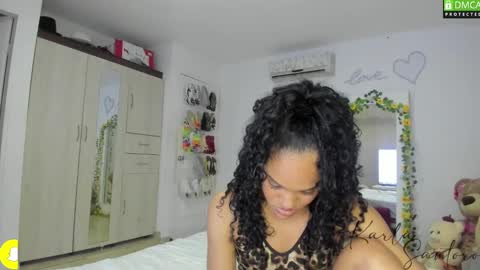 Karla Santoro online show from February 28, 5:48 am