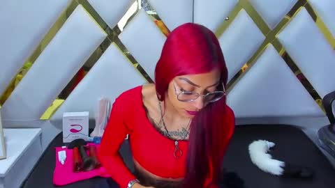 KarlasLutSKinny online show from December 27, 6:03 am