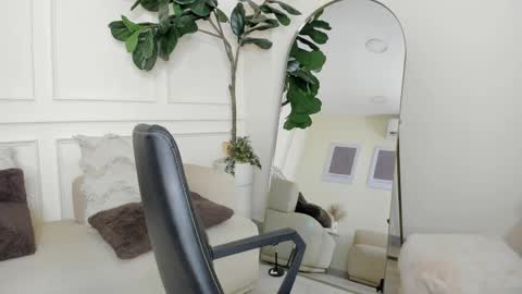 karlla_brown online show from November 21, 5:33 pm