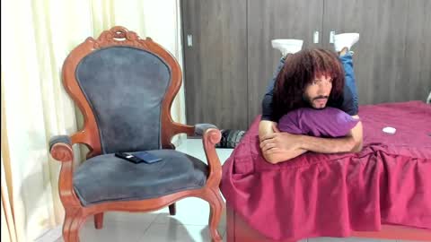 Snapshot of karlmarley1 chatting on September 22, 12:42 pm Karl online show from September 22, 12:42 pm