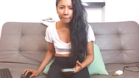 karolina  online show from November 18, 2:58 am