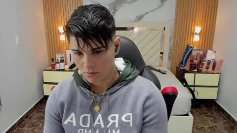 Karol and Luna online show from September 29, 2:43 am