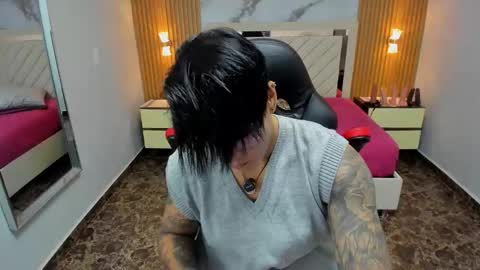 Karol and Luna online show from March 25, 7:53 pm