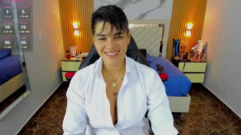 Karol and Luna online show from October 17, 8:02 pm