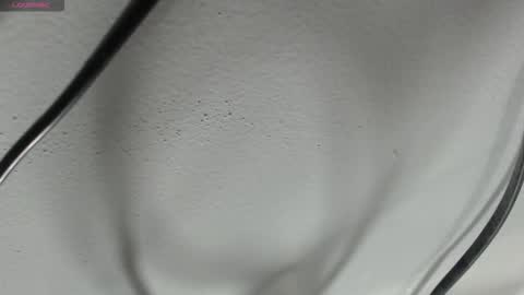 KarolMoore online show from December 1, 2:15 pm