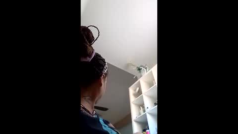 kashmoniy online show from June 9, 1:28 am