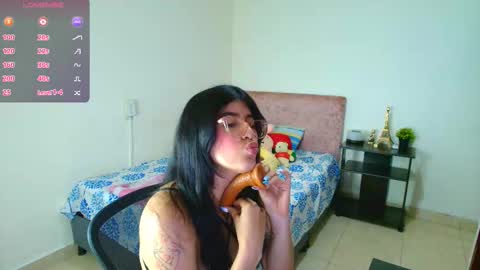 Kassandra online show from February 10, 12:02 am