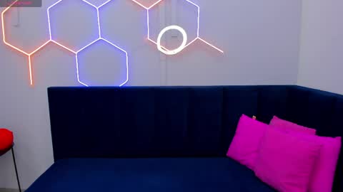 kat__cat online show from April 16, 1:38 am