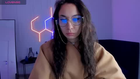 Snapshot of kat__cat chatting on September 15, 2:13 am kat__cat online show from September 15, 2:13 am