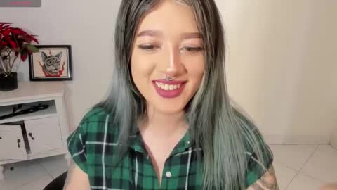 Alicia online show from November 22, 9:13 pm