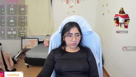 Snapshot of kat_ly_chan chatting on September 13, 12:57 am Kat       online show from September 13, 12:57 am