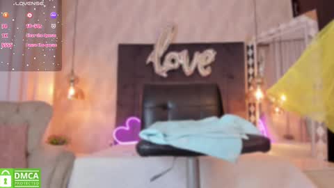 Snapshot of kataliina_18 chatting on March 8, 12:09 pm Kat online show from March 8, 12:09 pm