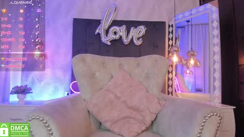 Snapshot of kataliina_18 chatting on March 9, 3:05 pm Kat online show from March 9, 3:05 pm