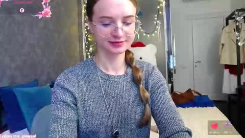 Snapshot of kate_jonson chatting on September 29, 10:47 am .Be kind and gentle with me and I will do my best for you. online show from September 29, 10:47 am