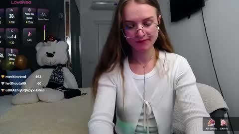 Snapshot of kate_jonson chatting on February 13, 5:54 pm .Be kind and gentle with me and I will do my best for you. online show from February 13, 5:54 pm