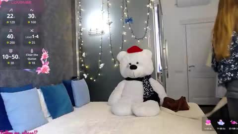 Snapshot of kate_jonson chatting on October 11, 12:21 pm .Be kind and gentle with me and I will do my best for you. online show from October 11, 12:21 pm