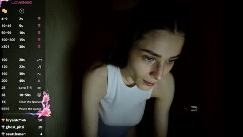 Snapshot of kate_swon chatting on September 17, 5:44 am Kate online show from September 17, 5:44 am