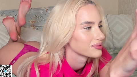    online show from December 12, 11:14 pm