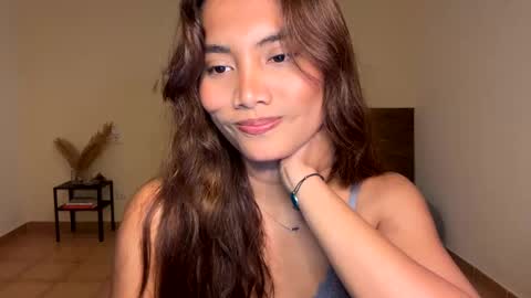 Kate Dami online show from March 3, 4:47 pm