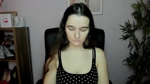 Snapshot of katedesire chatting on January 19, 7:36 am Kate  online show from January 19, 7:36 am