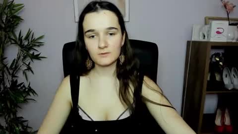 Snapshot of katedesire chatting on February 2, 2:13 pm Kate  online show from February 2, 2:13 pm
