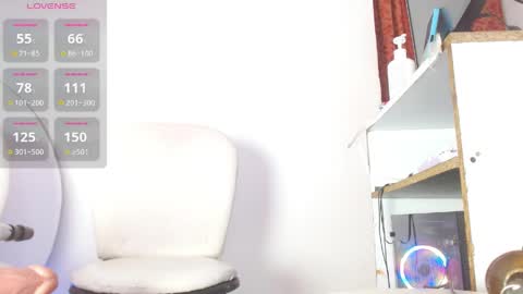 Kate Diaz online show from March 25, 8:48 pm