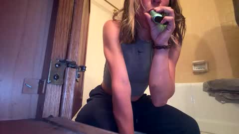 Katelin online show from April 15, 5:38 pm