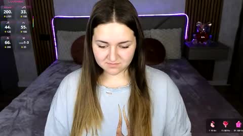 Snapshot of katelyn_sweety chatting on October 18, 3:38 pm Katelyn online show from October 18, 3:38 pm