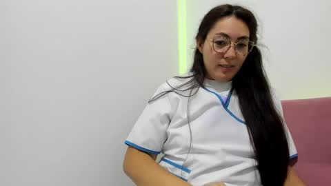 catalina online show from January 28, 9:19 pm