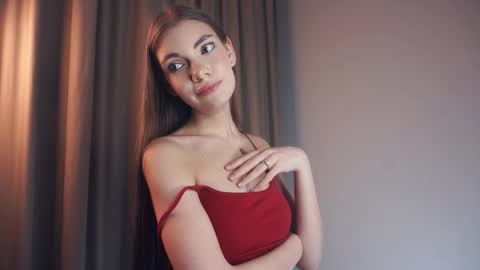 Sofa online show from April 18, 7:07 pm