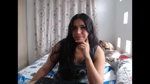 Snapshot of kathiie_ chatting on September 14, 2:51 pm K A T H I E online show from September 14, 2:51 pm