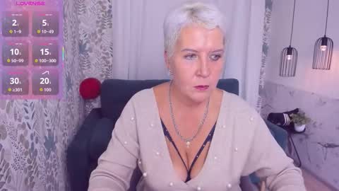 Snapshot of kathy_sunn chatting on October 9, 7:36 am Kathy online show from October 9, 7:36 am