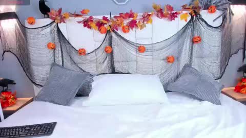 Kathy online show from October 17, 8:57 pm