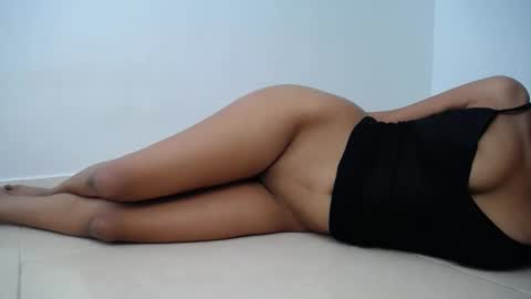 Kathy Pierce online show from November 26, 9:44 pm