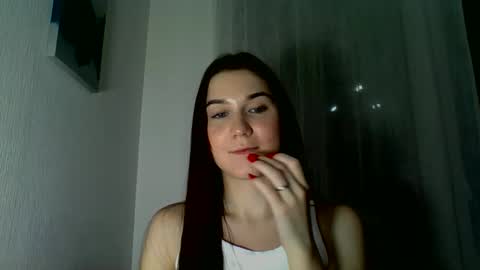 katie_foxi online show from November 7, 5:37 pm