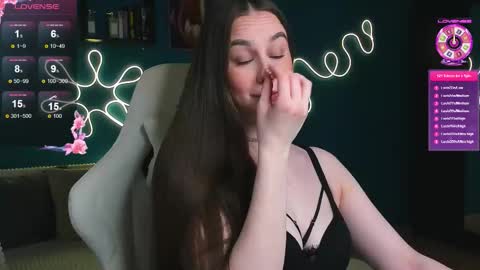 Snapshot of katie_taylorr chatting on October 8, 10:16 pm Katie online show from October 8, 10:16 pm