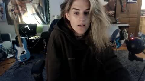 Katie online show from June 4, 4:51 am