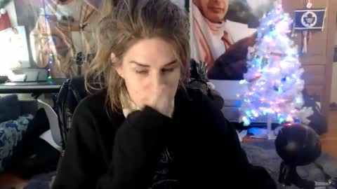 Katie online show from January 15, 5:08 am