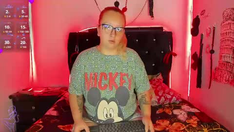 SHARON  KATIEE online show from April 19, 3:35 pm