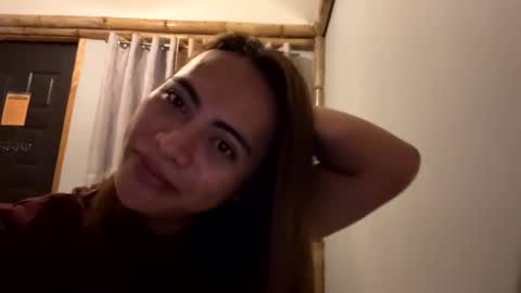 Snapshot of katiefrox_ chatting on January 19, 9:45 pm katiefrox  online show from January 19, 9:45 pm