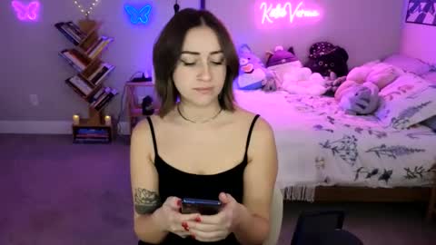 Katie Verona online show from February 22, 11:35 pm