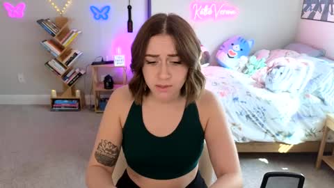 Katie Verona online show from February 27, 7:58 pm