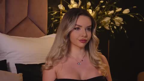 KatJolie online show from February 24, 7:09 pm