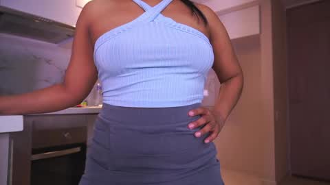 Follow me on instagram and twitter as correaktnees online show from April 19, 7:31 am