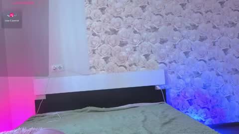 katrin_james_ online show from June 5, 7:58 am