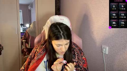 Snapshot of katrin_kristal chatting on March 5, 1:06 pm naked in pvt show 100 tk online show from March 5, 1:06 pm