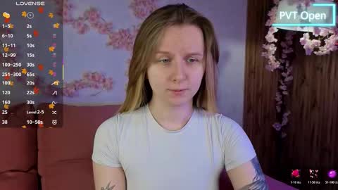 Katrina Bail online show from November 21, 1:03 am