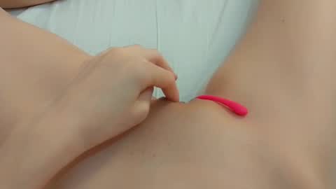 katrina  dont forget to give me thumbs up online show from February 18, 8:49 am